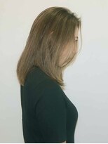 ビュートリアム 鎌倉小町(BEAUTRIUM)&nbsp;白髪ぼかしハイライトレイヤー[渡沼一喜]