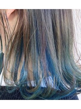 美容室マチルダ 涼感インナーカラー