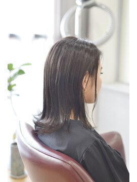 イロリ(ILOLI) アディクシーカラーでつくるダークアッシュ