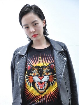 ココ 本八幡(KOKO) 黒髪クラゲヘアーオリーブグレー小顔ココアベージュショート