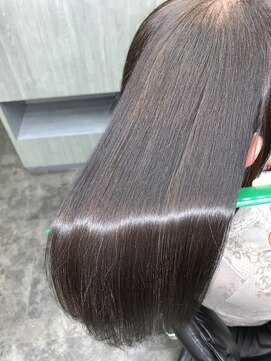 ウェービーポーズ美容室 トリートメント