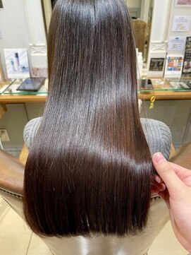 ネオリーブアイム 横浜西口店(Neolive aim) 後ろ姿マイナス10歳☆超音波ケア髪質改善 艶髪 【横浜】