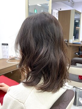 アッシュ 下北沢店(Ash) 鎖骨カールボブ