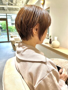 ベコ(Beco) 【武藤裕也】大人かわいい◎美シルエットショート◎