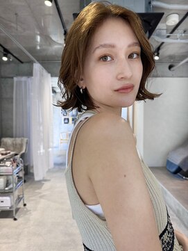 ルーク(LUKE) ぷつっと切りっぱなしボブの柔らかベージュ