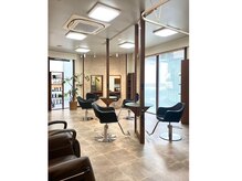ヘアーメノウ 亀有店(hair menou)の雰囲気（落ち着いた店内でゆったりと寛いでいただけます♪）