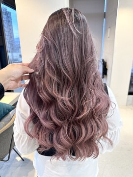 リア 布施店(Lia) ピンク バレイヤージュ