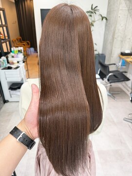 ディーエックス ウエスト(Dxxxx WEST) やわらかいブラウンカラー 艶カラー ブリーチなしカラー