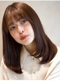 ミディアムレイヤー レイヤーカット 顔周りカット ワンカール