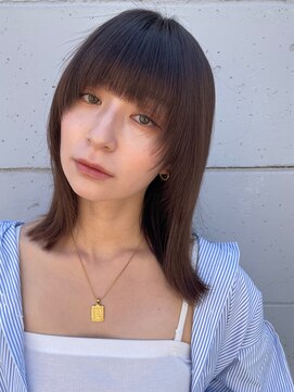 アローラ 三軒茶屋(Allora) 大人女性可愛い顔まわりレイヤーカット/セミウルフ/小顔ライン