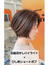 トウカ 南流山店(TOUKA) 白髪ぼかしハイライト×ひし形ショートボブ