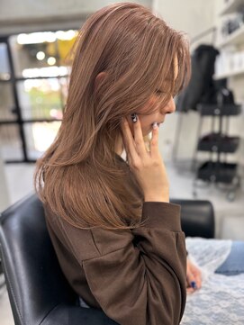 ラ キング(LA KING) 黒髪/クラゲヘアー/オリーブグレー/小顔/ココアベージュ/栄