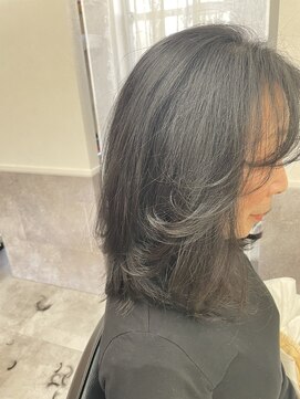 カリン(CALIN) レイヤーボブ