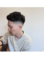 ウィスカーズ(Whiskers)&nbsp;スキンフェード×パーマ