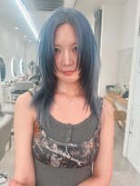 アンフィグ 吉祥寺(anfig)&nbsp;ブルーグレーのセンターパートウルフ