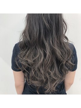 アライブ キチジョウジ(ALIVE Kichijoji) 【ALIVE吉祥寺】ダークグレージュグラデーションカラー