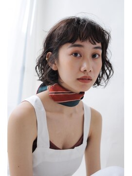 トリッカ 代官山(tricca) 黒髪ウェーブミニボブ