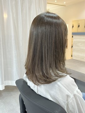 ユーリ(juli) ミディアムレイヤー