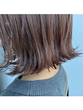 セダクション 道後樋又店(Seduction) 松山市/20代/30代/40代/クリーミーカラーのミニボブ