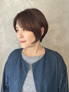 プライベートサロン キッテ(private salon kitte.) ピンクハイライトショートボブ