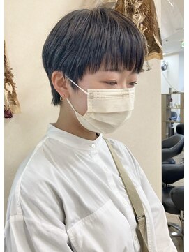 ソソ(soso) 【soso 伊勢田】マッシュショート【横浜/ブリーチ】