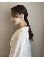 コレットヘア(Colette hair) オトナのローポニーアレンジ .*。