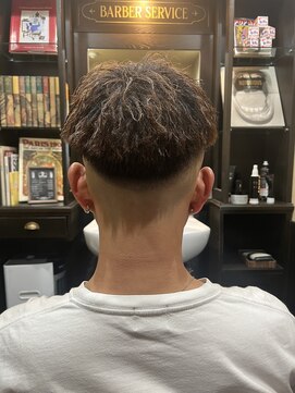 ヒロギンザ 秋葉原店(HIRO GINZA) スキンフェード/パーマ