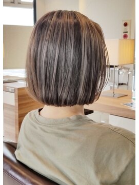 フロア(FLOOR) #ハイライトカラー#レイヤーボブ#ボブはおまかせ
