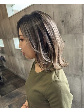 ハク(haku) バレイヤージュ/こなれミディ/イメチェン/レイヤーカット/宇都宮