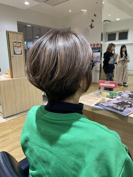 サラ 新宮店(SARA) 【福岡新宮】大人女子におすすめ!手ぐしで簡単ショートスタイル