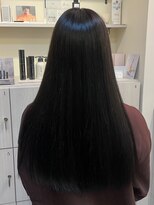 ユニ(Uni.)&nbsp;ダークトーン