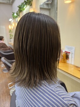 キャラシャローネ お台場(CharaChalone) 外ハネミディアムボブ