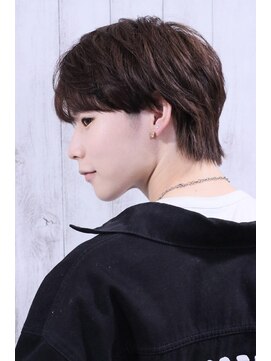 リップス 栄(LIPPS) 韓流マッシュウルフ