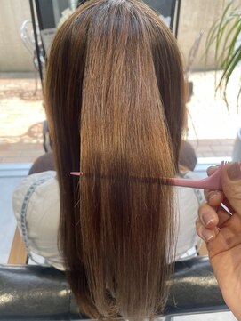 コティ(Kotii) カット＋高品質トリートメント配合酸性ストレート