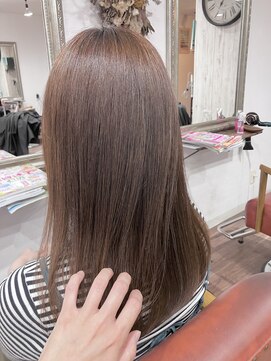 ヘアメイク アンフィ(amphi) 【酸性縮毛矯正】..~*＊.