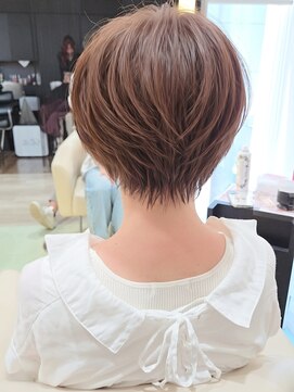 イメチェン丸みショートナチュラルボブ30代40代50代田嶋47