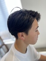ヘアーデェカラー(hair de KOLOR)&nbsp;センターパート　マッシュ