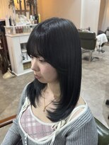 エムドット ヒロシマ(m. HIROSHIMA)&nbsp;ブルーブラック×レイヤーカット