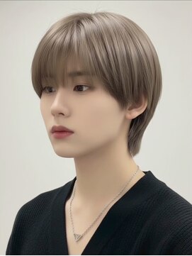 ナチュラル 渋谷(NATURAL) ●フェザーパーマ／スパイキーショート［メンズ／渋谷]