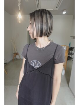 ラーソ(laco) ミニボブ×デザインカラー