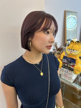 エルム 府中(yelm) ぱっつんボブ×秋の艶カラー