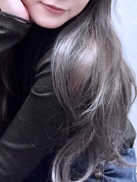 リルア 博多(LIRUA) 外国人風ブルーシルバー☆