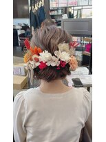 アールトゥーヘアー(art To Hair)&nbsp;成人式前撮り/和装アレンジ/低めシニヨン/