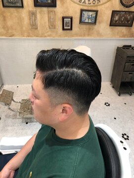 ルドローブラントオオサカ(LUDLOW BLUNT Osaka) 【LUDLOW BLUNT】藤原貴徳 七三分け サイドパートフェードカット