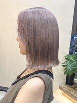 ヒビヲ(HIBIO) ハイトーンカラーミルクティーベージュカラーダブルカラー横浜駅