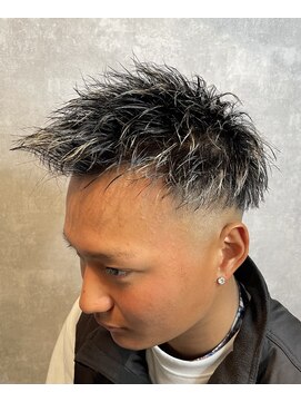 フリー(FREE) ジェットモヒカン　メンズカットメンズパーマメンズ