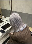 ホワイト×ブルーエンドカラー