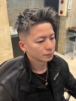 ビンゴ(BINGO)&nbsp;1483ハイライトグレージュハイトーンカラー刈り上げ短髪ショート