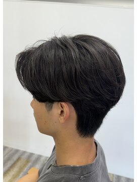 アフューズバイストゥー(Vfuse by StueW) センターパート×ニュアンスパーマ