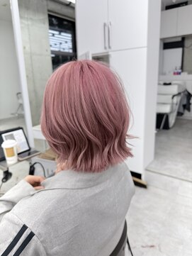 ビューブルー 亀戸錦糸町(VIEW BLUE) 美髪シアーカラーピンクブラウンショートカット切りっぱなしボブ